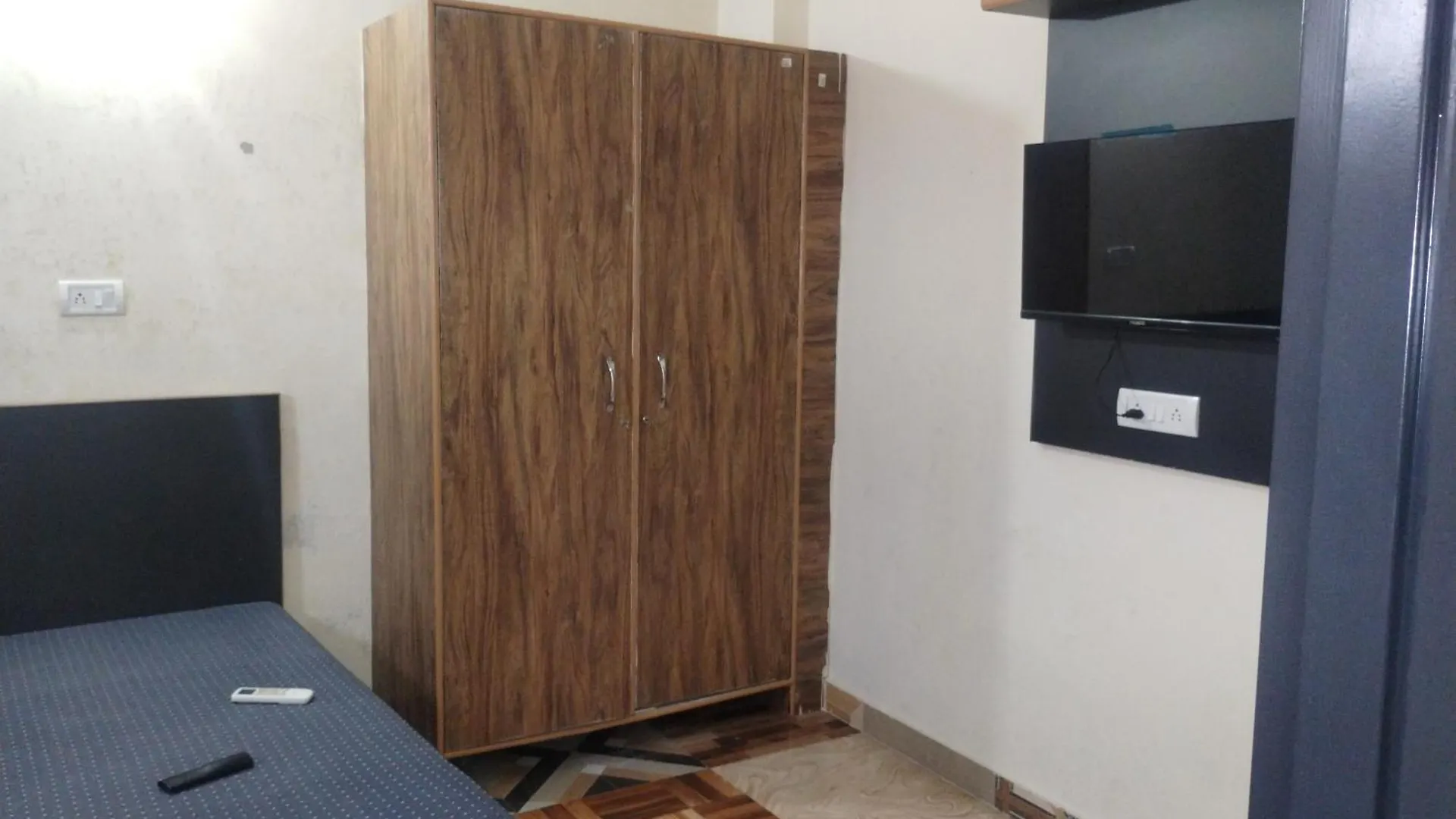 D&G Studio Apartment 古尔冈